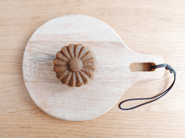 Financier au hojicha